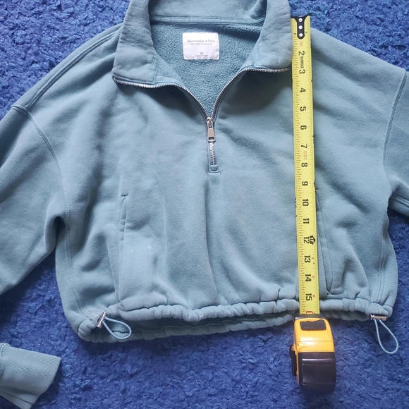 Abercrombie & Fitch Soft A&F Collection Half-Zip Cowl Sweater Size XS - Picture 4 of 8